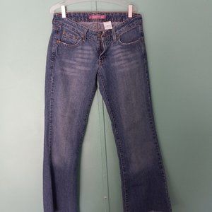 levi 524 jeans